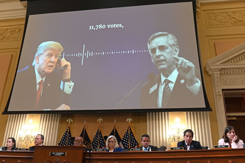 Featured Image used promote content for the user to open