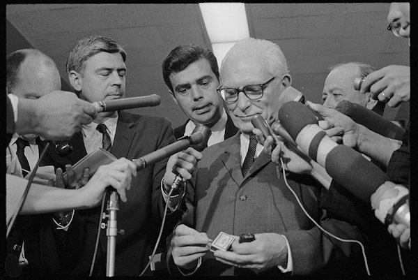 'Do Away with Me!': Thomas J. Dodd’s Senate Censure Hearings and the ...