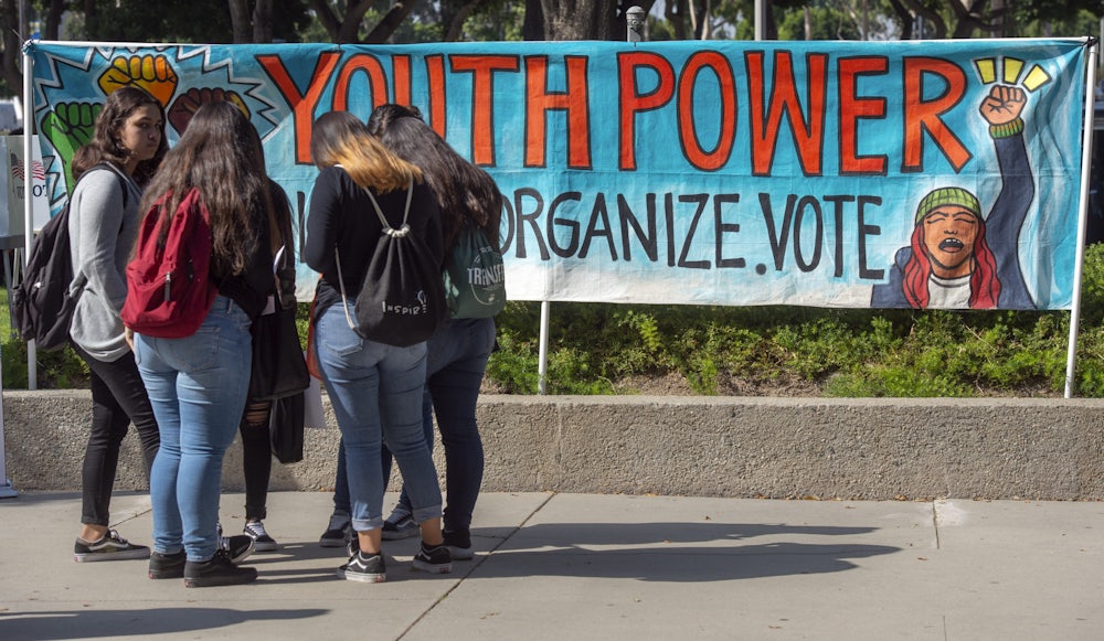 Featured Image used promote content for the user to open