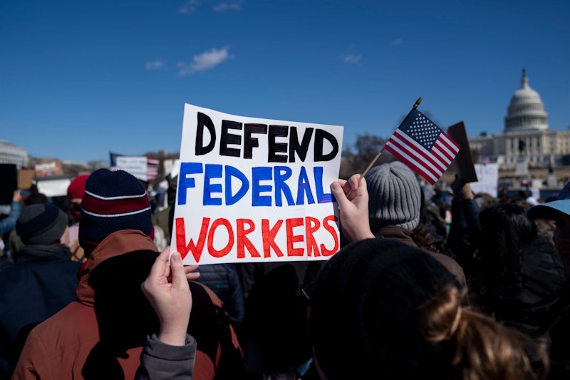 Featured Image used promote content for the user to open