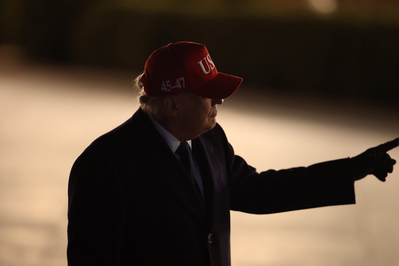 Featured Image used promote content for the user to open