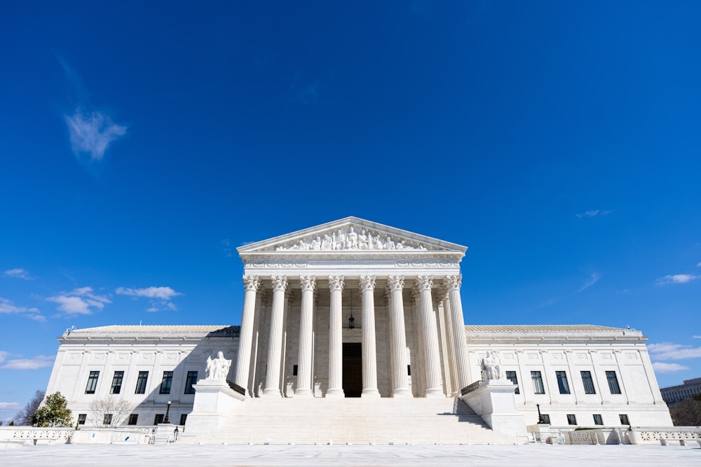 Featured Image used promote content for the user to open